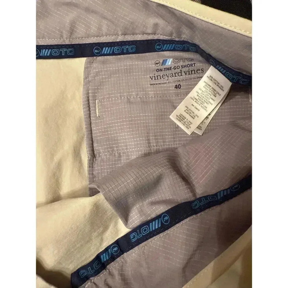 VINEYARD VINES ON THE GO SHORTS size 40 - Picture 3 of 4